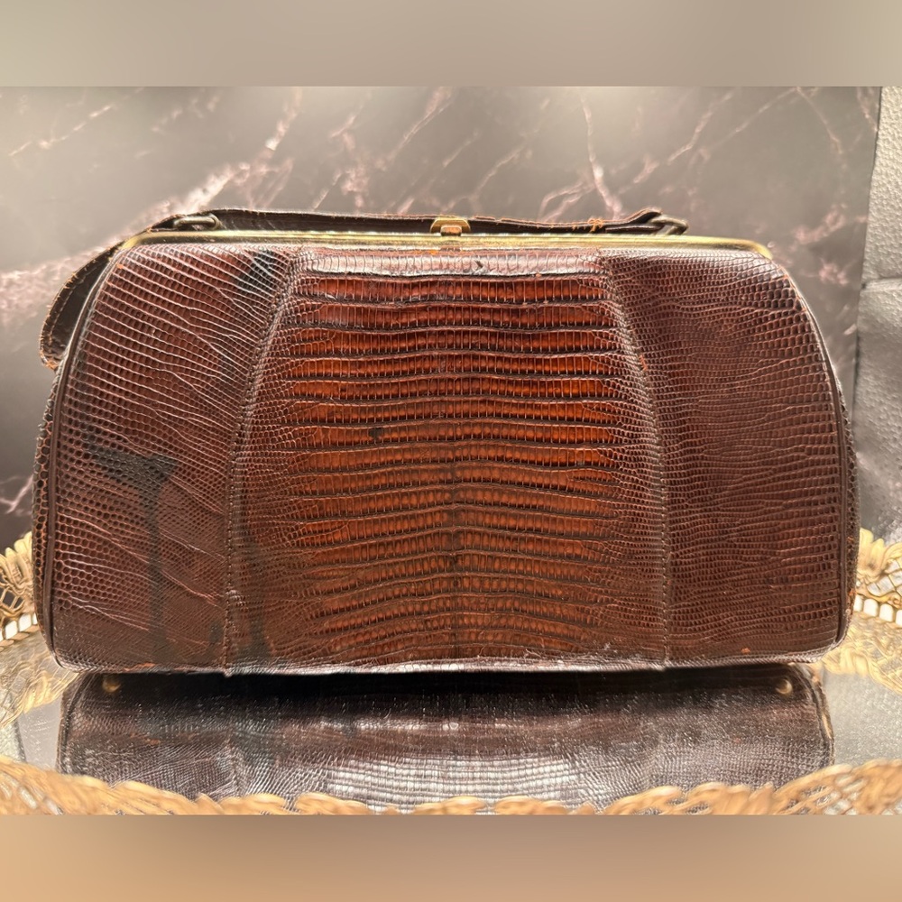 Vintage Sterling Lizard Embossed Leather Handbag Brown Frame Purse - read
